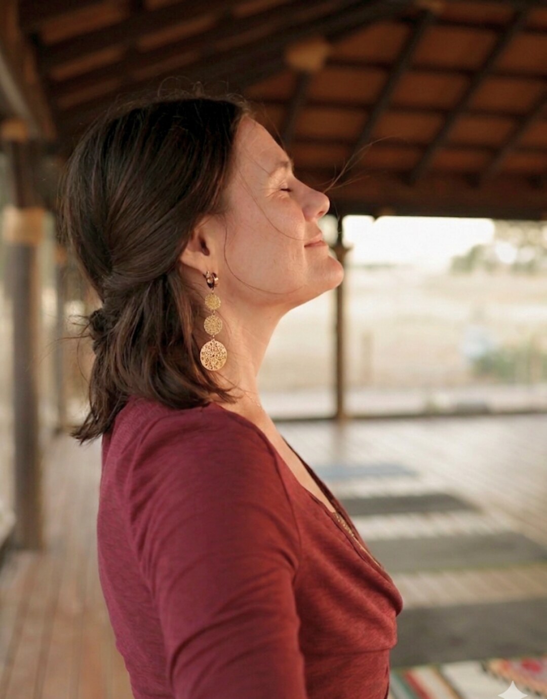 Retrato de María, facilitadora y fundadora de Aksha Portals